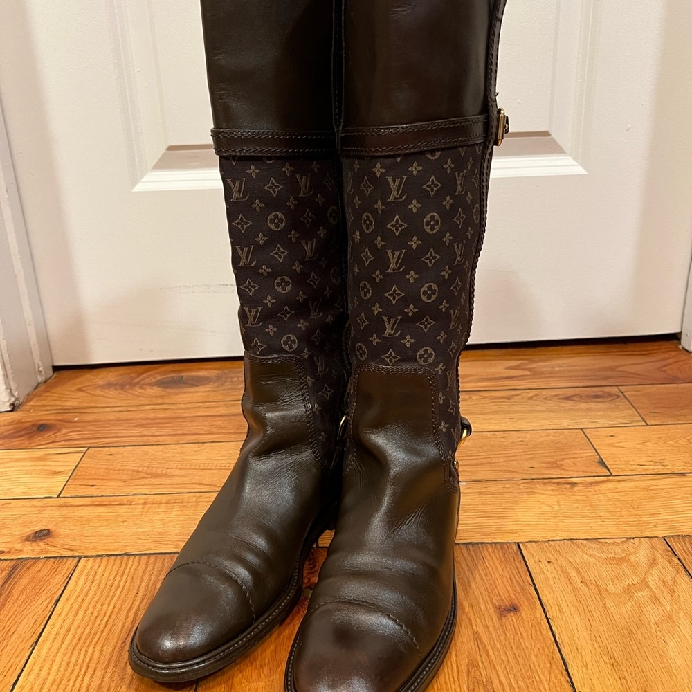 Louis Vuitton Jodie Knee-High Riding Boots